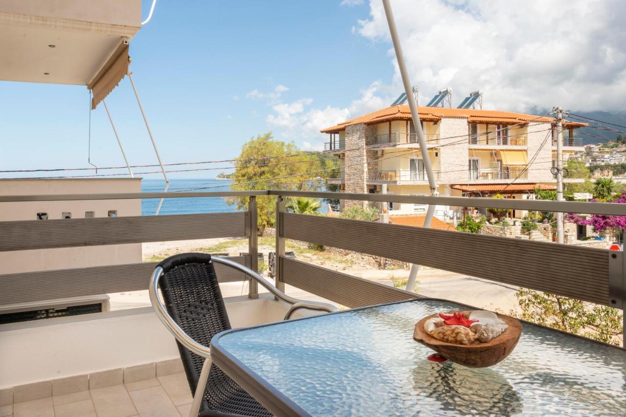 Sea Apartments Химара Экстерьер фото